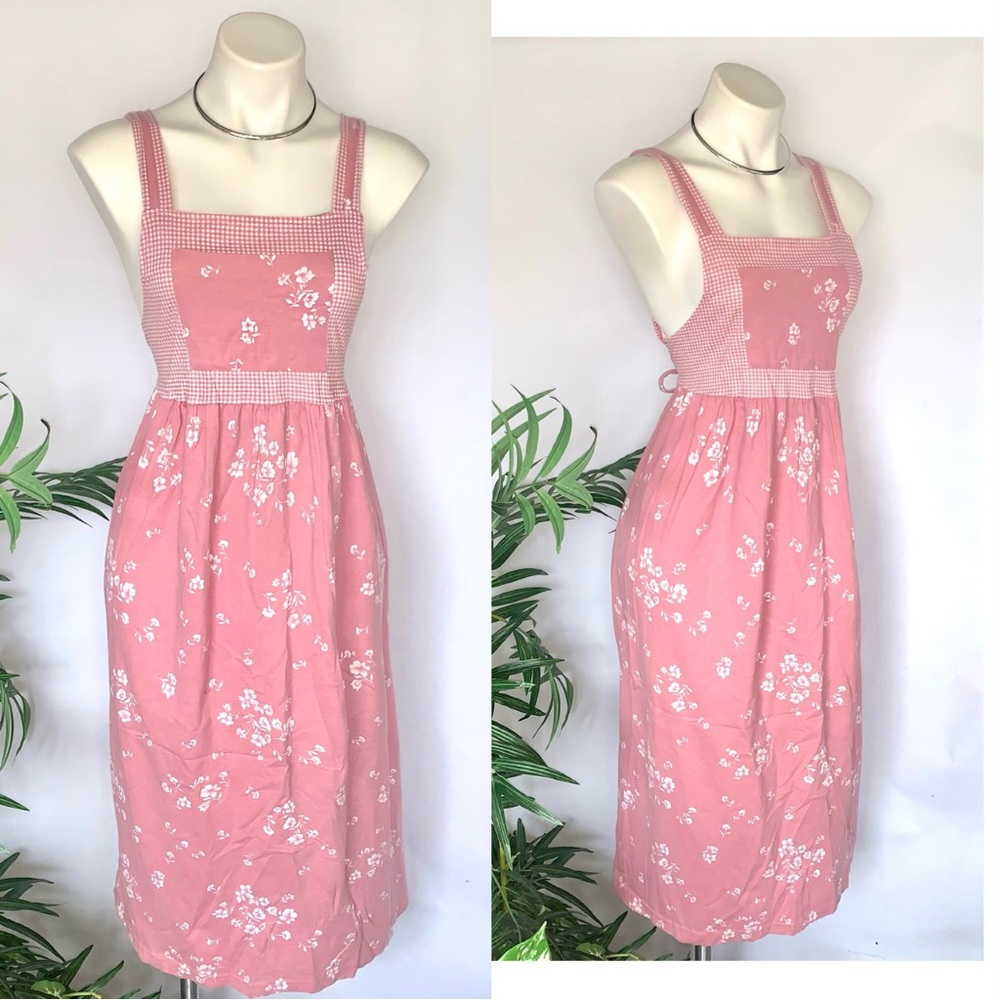 v i n t a g e :: Cottagecore Floral Whimsical Bib Overall  Dress